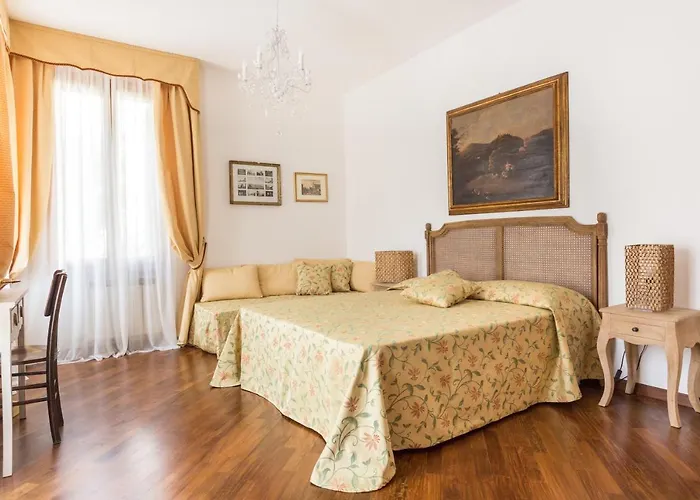 La Bragadina Bed & Breakfast 3*